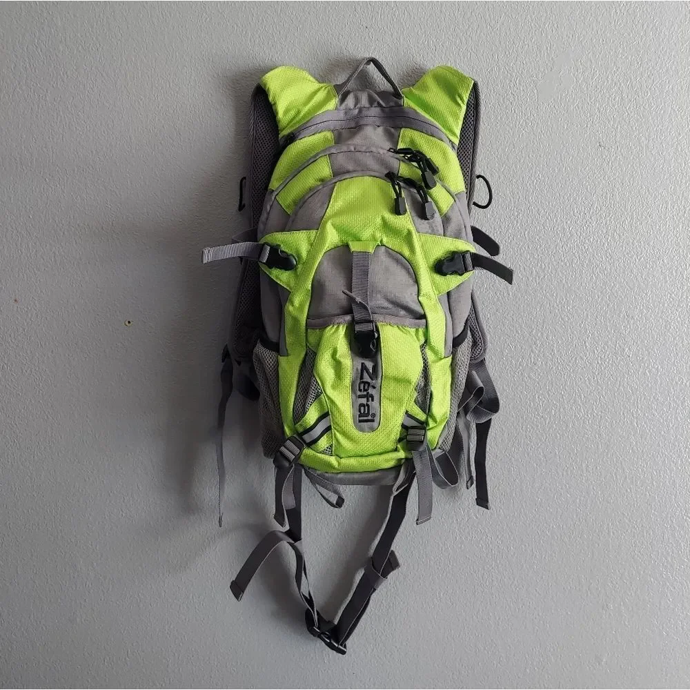 Zefal Z Hydro XC Hydration Backpack Cycling, Hiking – 6L Storage